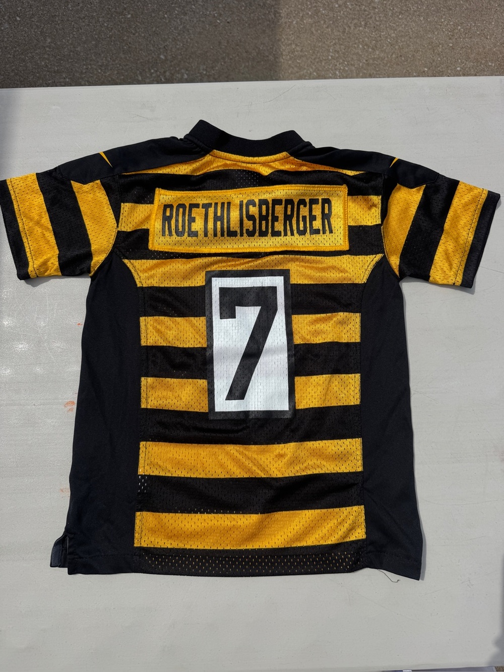 Steelers #7 Boys Small Jersey Pre-owned from a smoke free home.